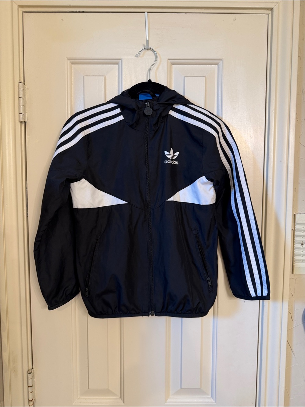 Adidas Youth Black & White Hooded Windbreaker Jacket Sz 7/8